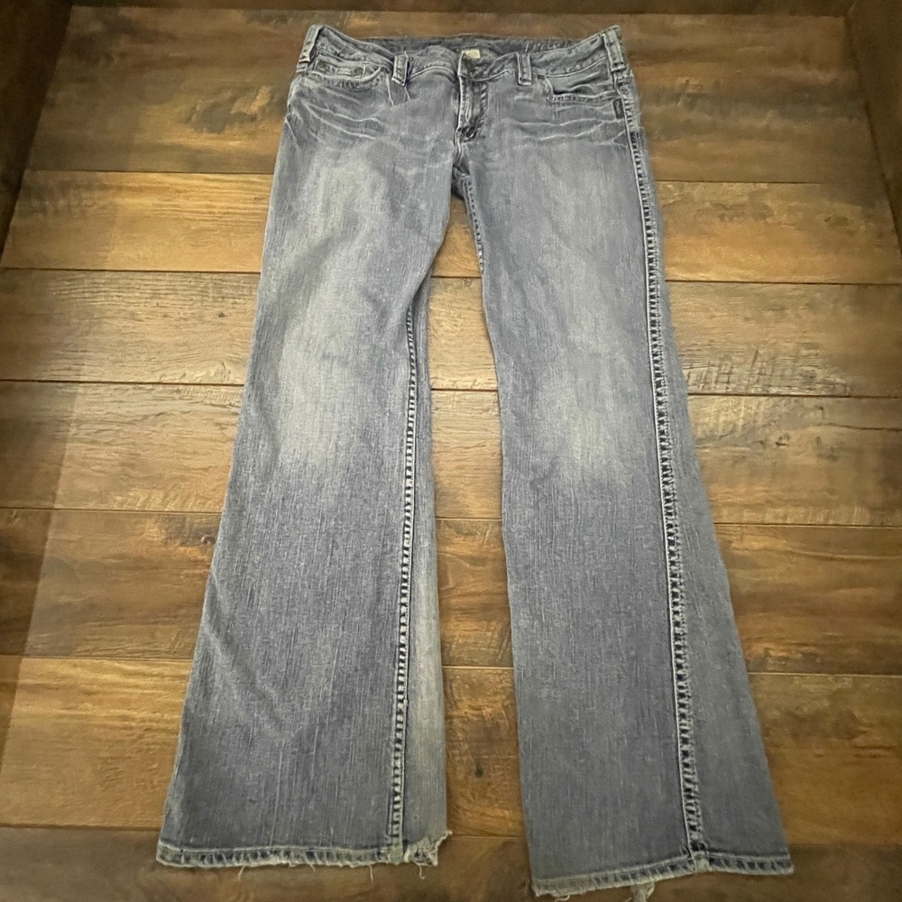 Silver Jeans Frances Flare Leg Distressed Denim Size 36 Grunge Streetwear